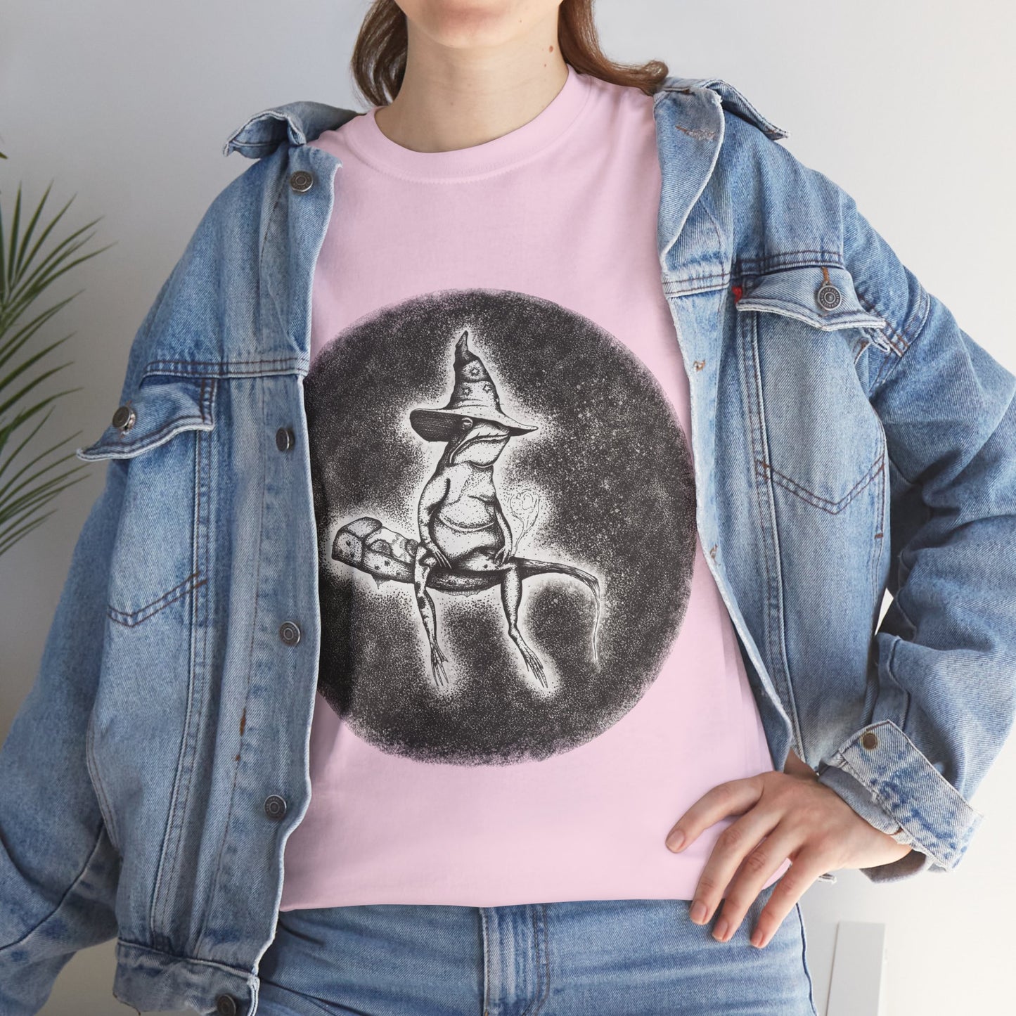 "Wizard Frog" Unisex Heavy Cotton T-Shirt