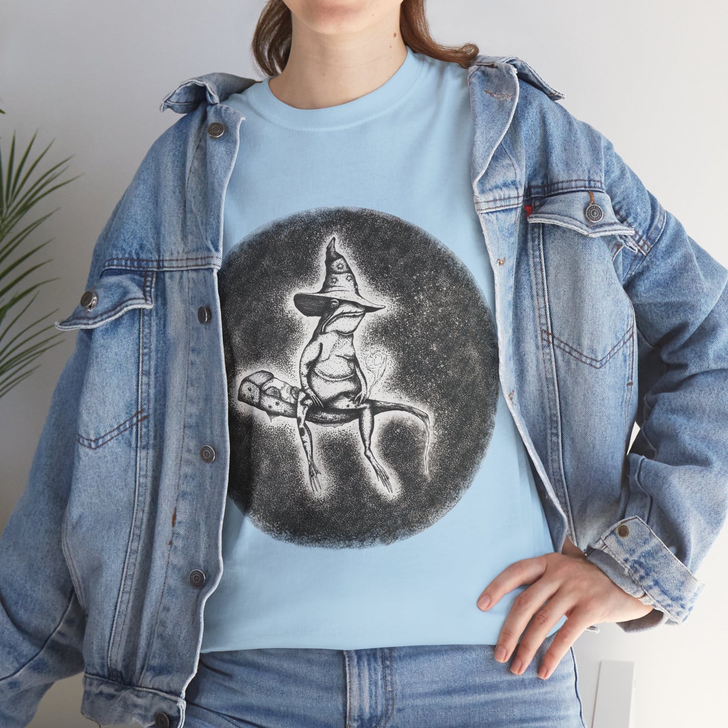 "Wizard Frog" Unisex Heavy Cotton T-Shirt